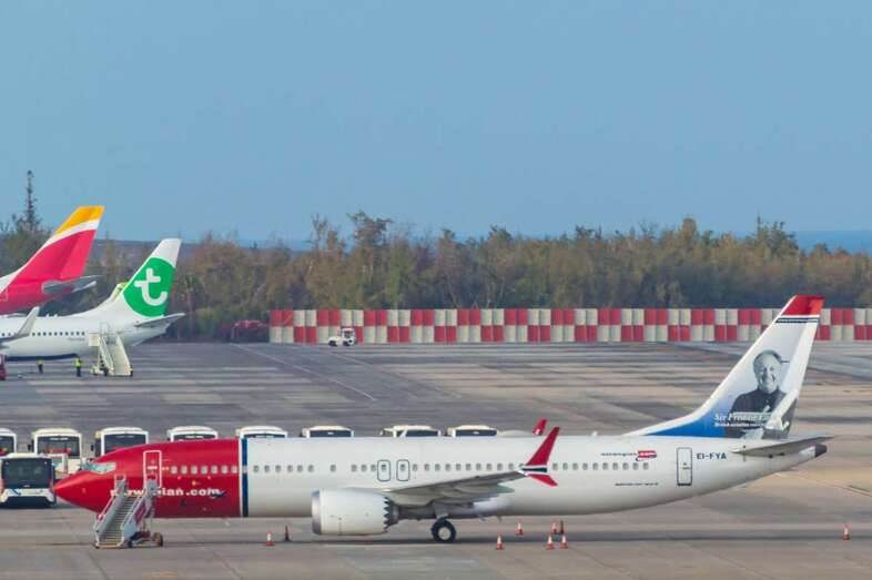 Imagen del Boeing 737-MAX8 EI-FYA de Norwegian, este miércoles en Gando (Foto Antonio Rico)